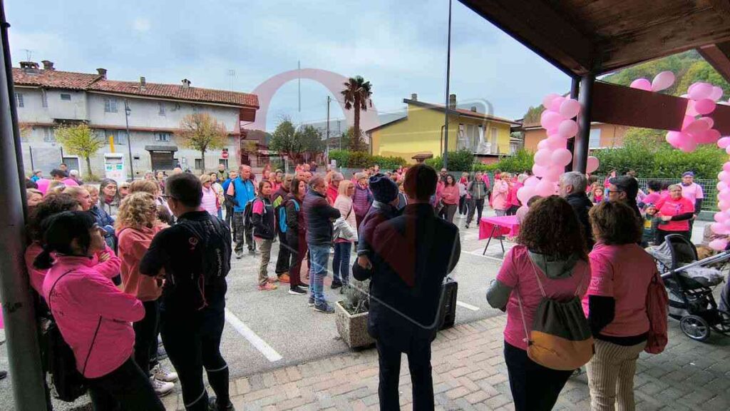 Prascorsano piazza Enrietto ritrovo Pink Parade