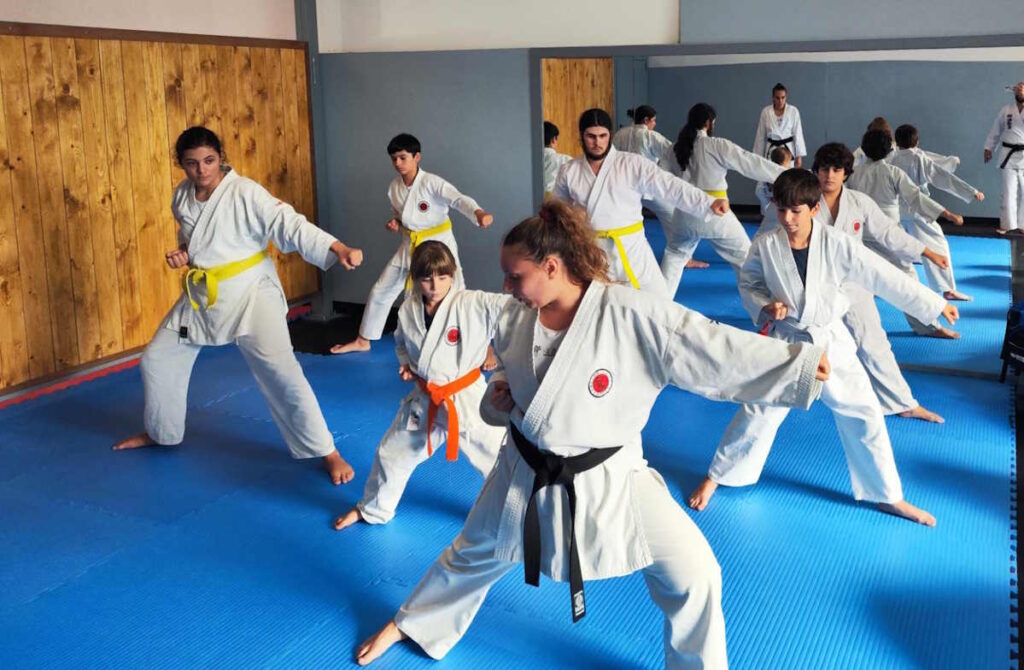 giulia buffo rem bu kan allenamento con gli allievi