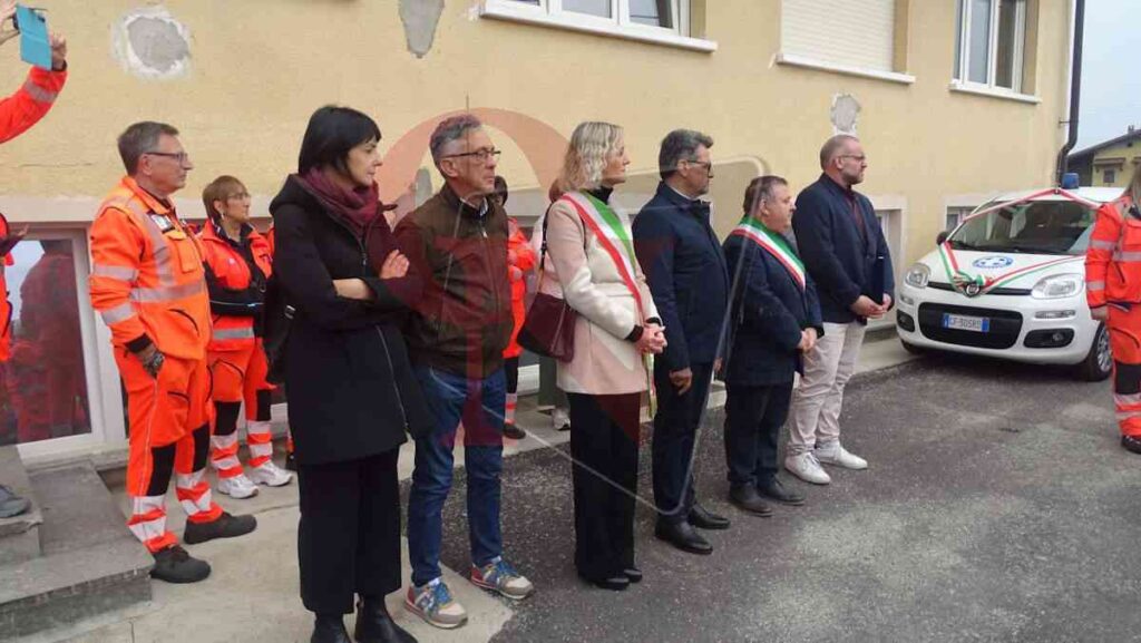 autorità a valperga per i 50 anni della Croce Bianca del Canavese