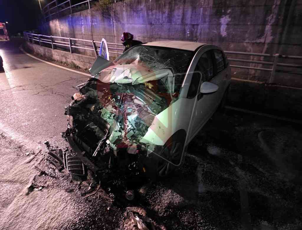 balangero frontale auto con feriti