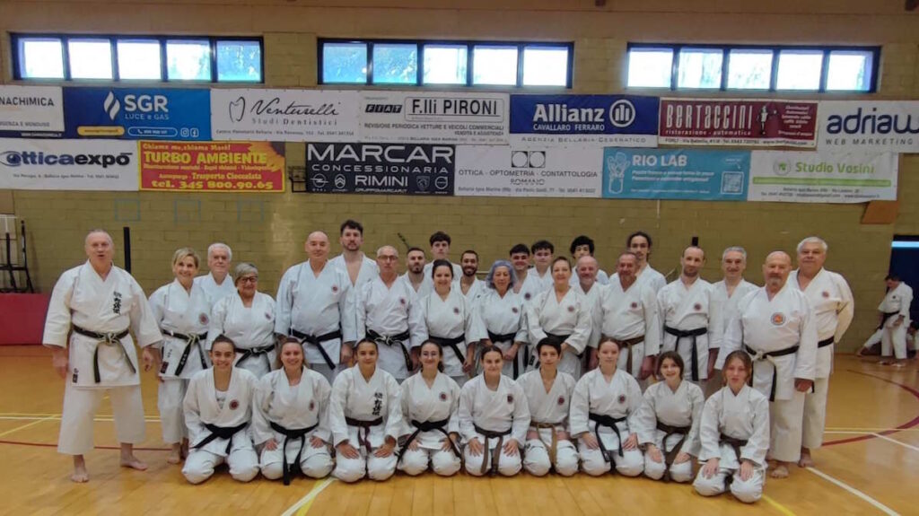 Rem Bu Kan raduno igea marina