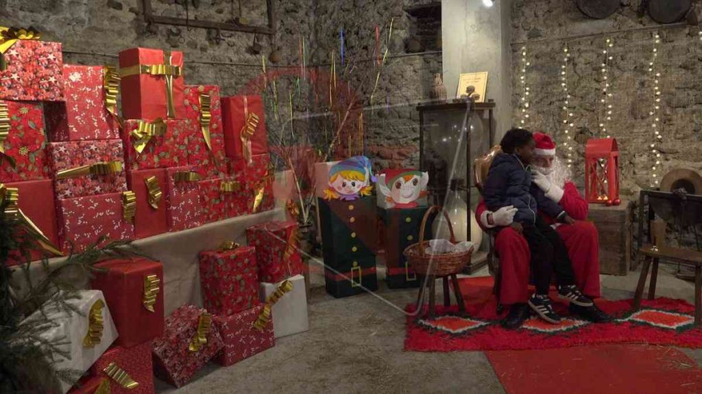 Oglianico Natale nel ricetto Babbo Natale