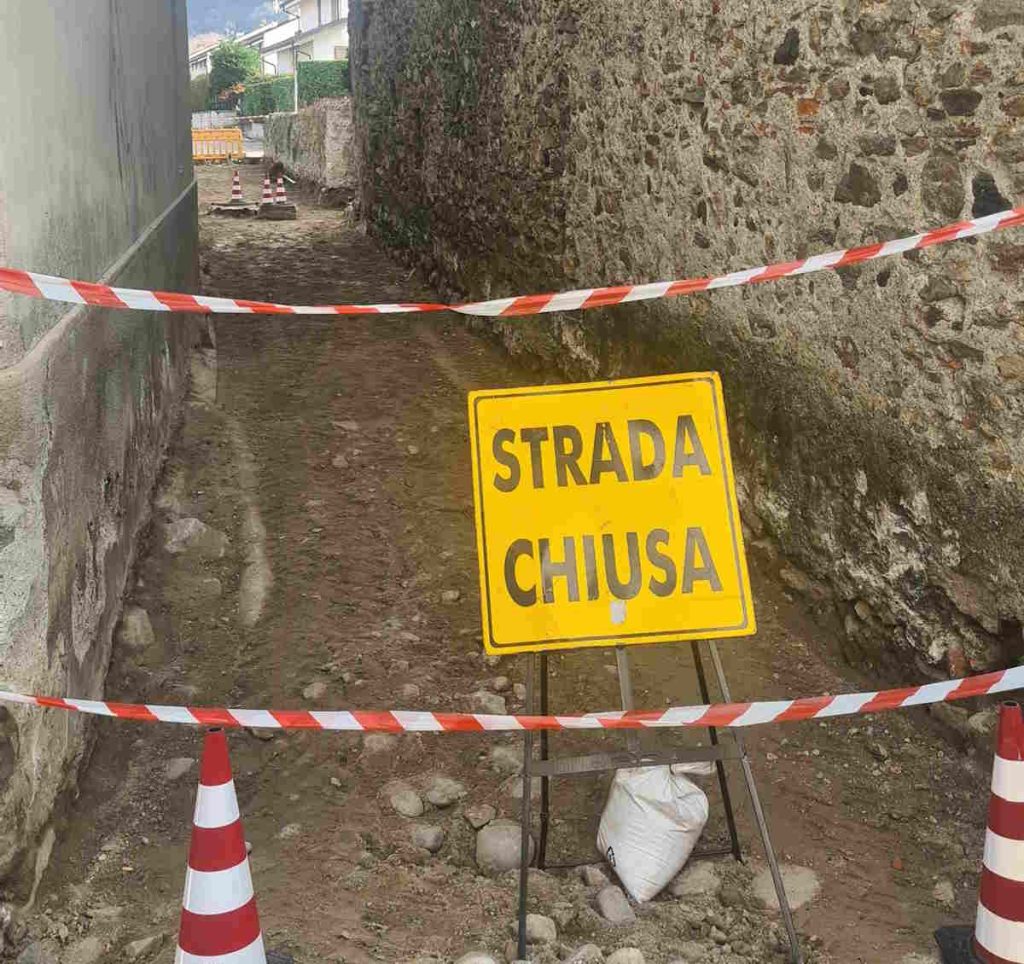 Borgofranco d'ivrea lavori al ricetto
