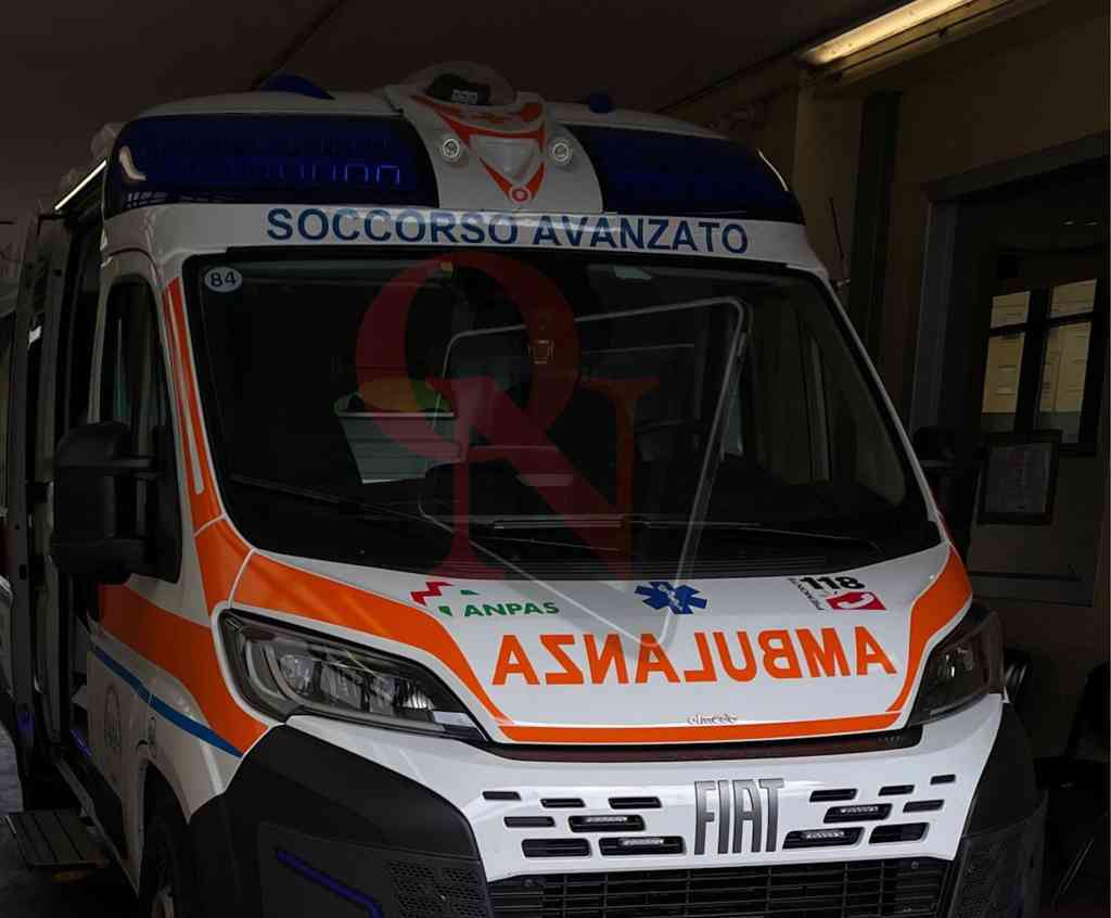 rivarolo canavese spacca tutto all'hotel rivarolo sul posto i carabinieri