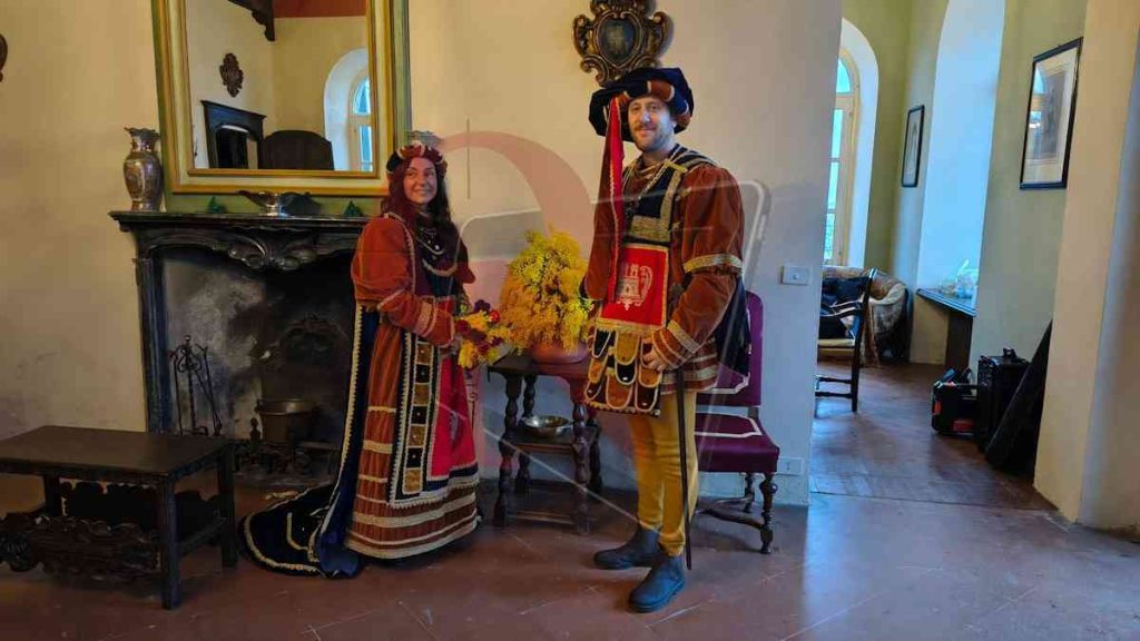 castellamonte antico carnevale erika e luca Bela Pignatera e primo console