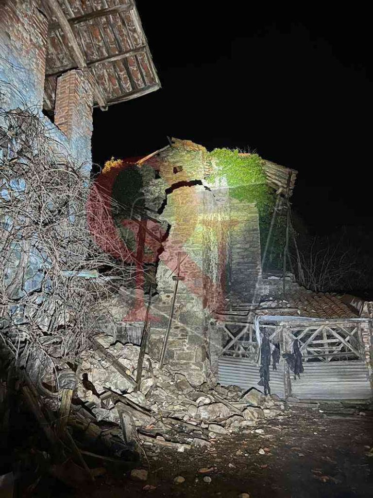 cuorgné casa parzialmente crollata a Priacco