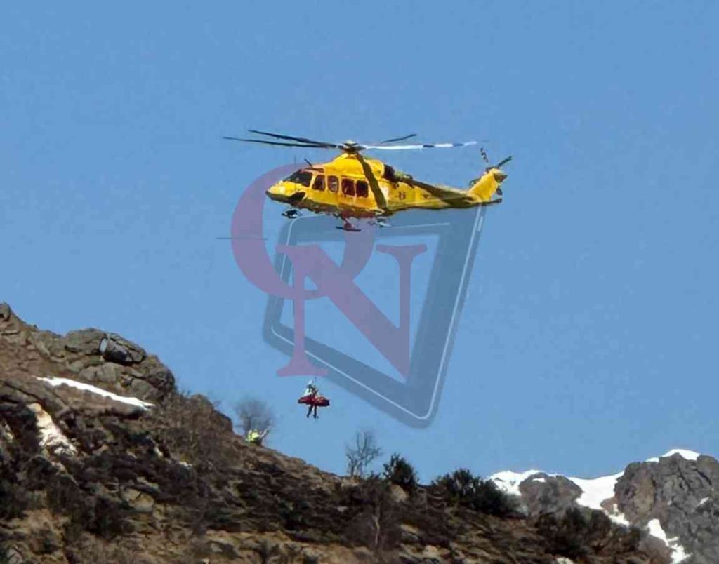 Colleretto castelnuovo parapendista precipitato
