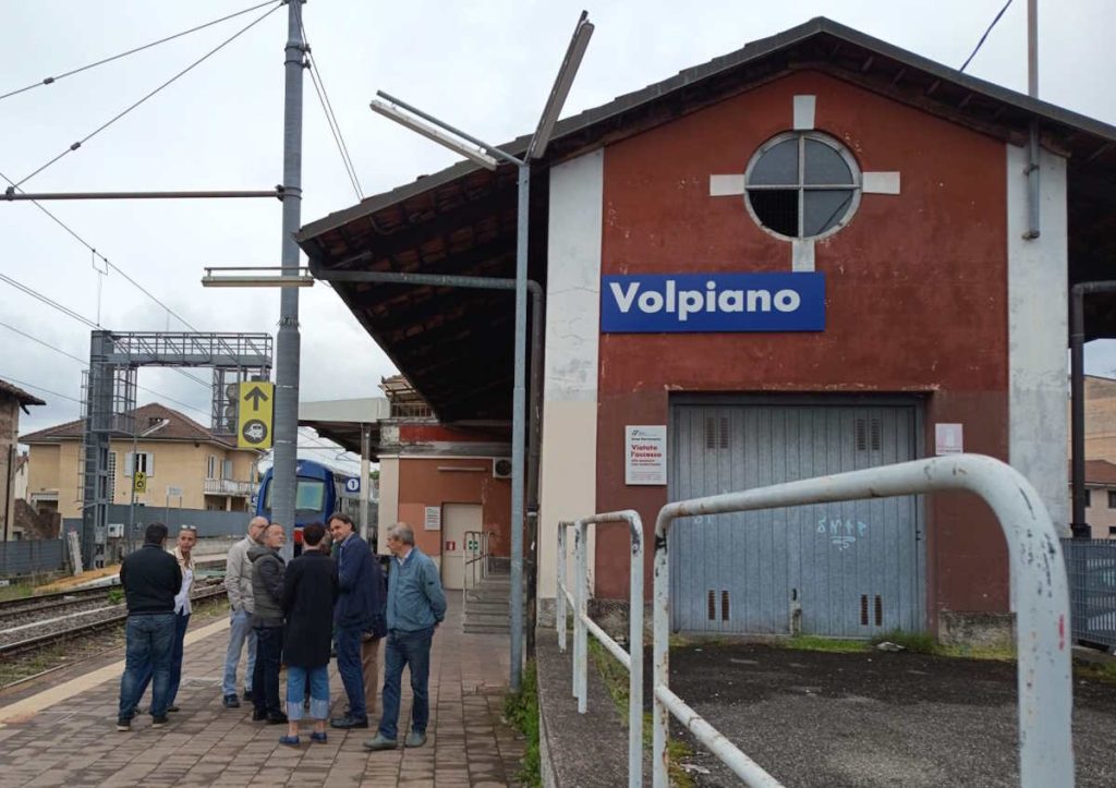 volpiano stazione ferroviaria