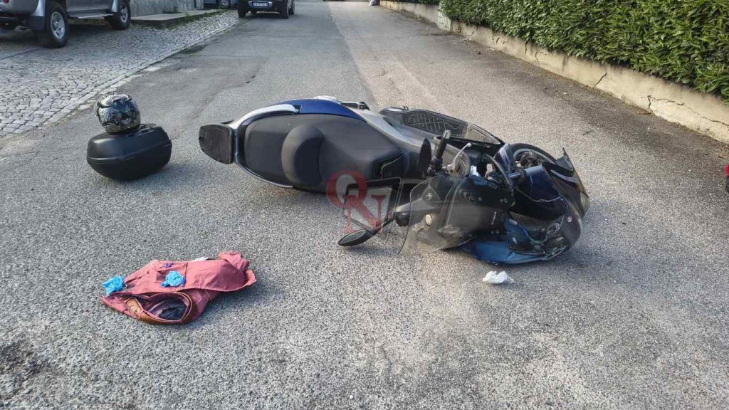 Incidente via favria