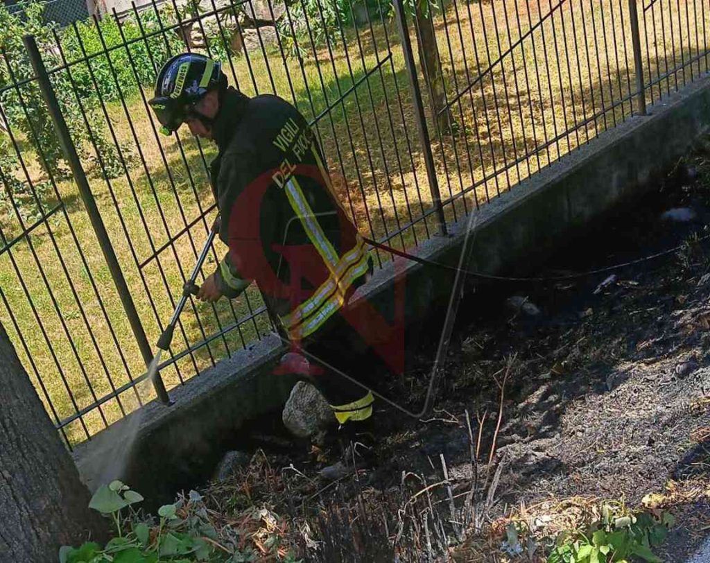 cuorgnè incendio sterpaglie