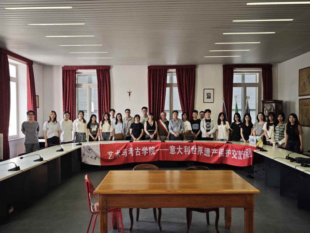 Castellamonte studenti Cina