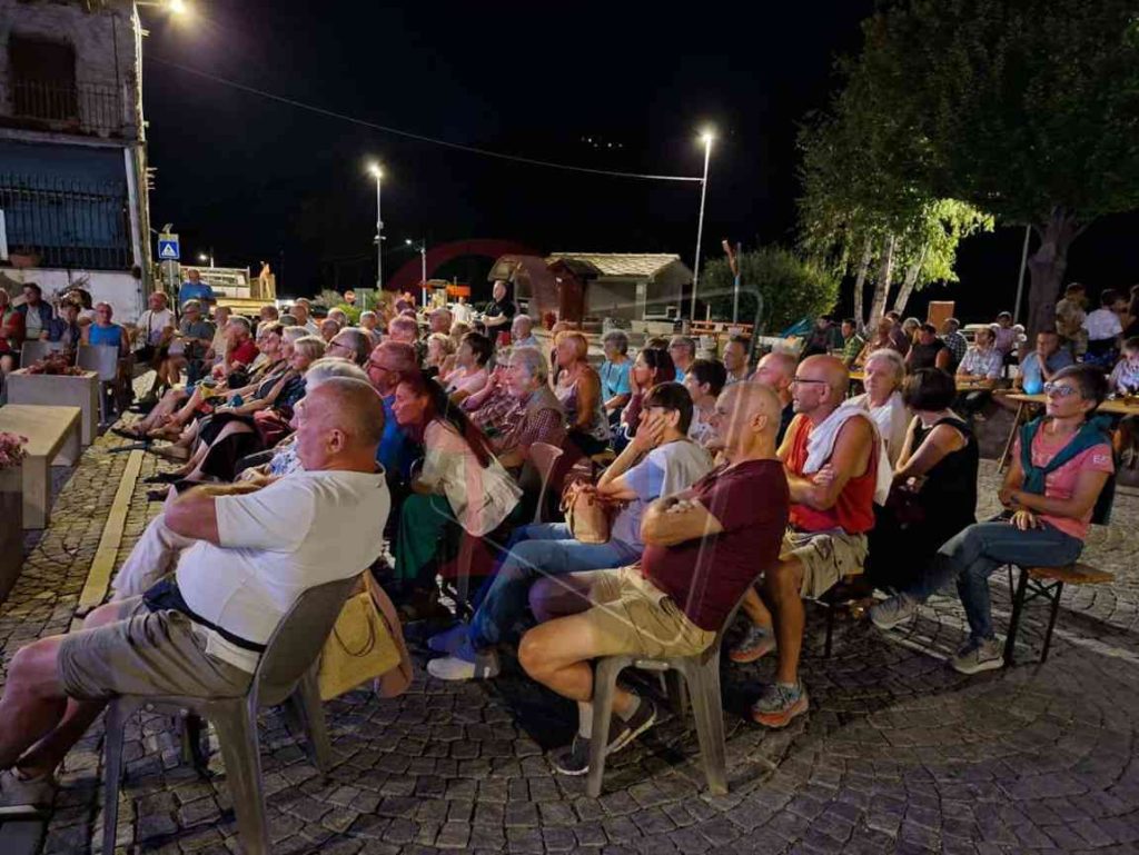 castelnuovo nigra canti in piazza