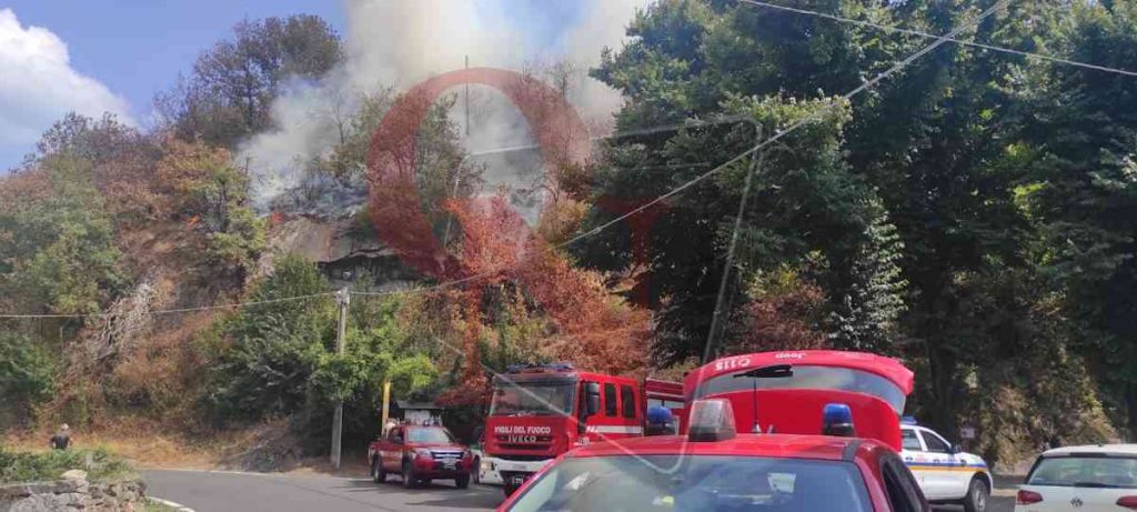 pont canavese frassinetto incendio boschivo