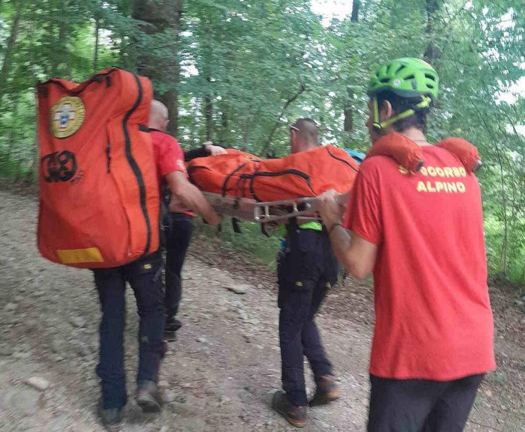 traversella escursionista soccorso alpino