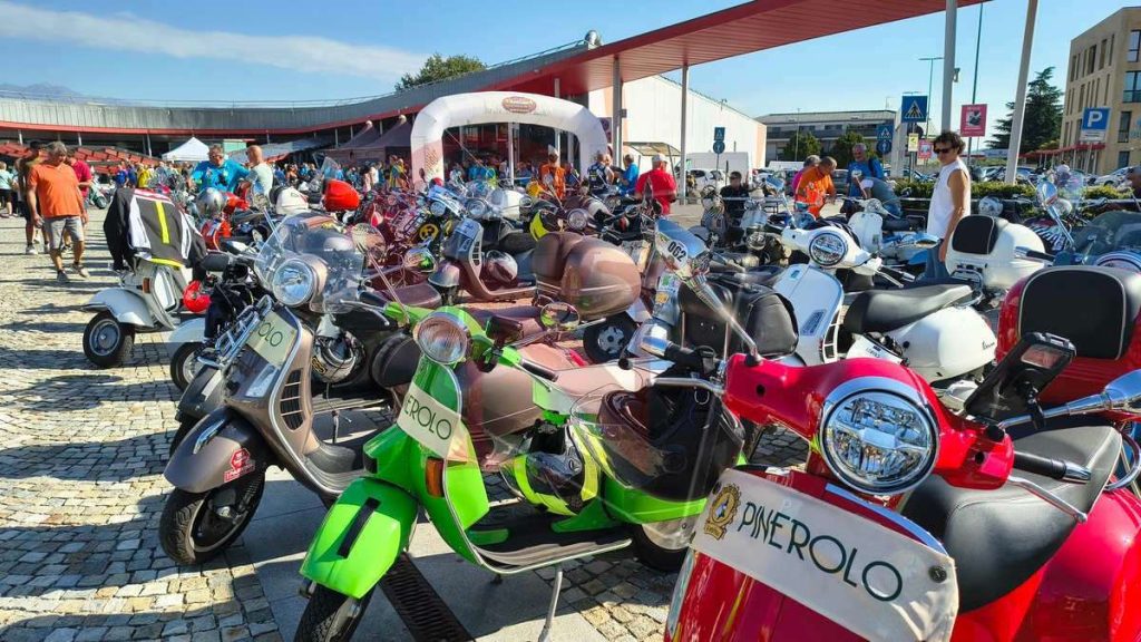 rivarolo canavese raduno nazionale vespa club