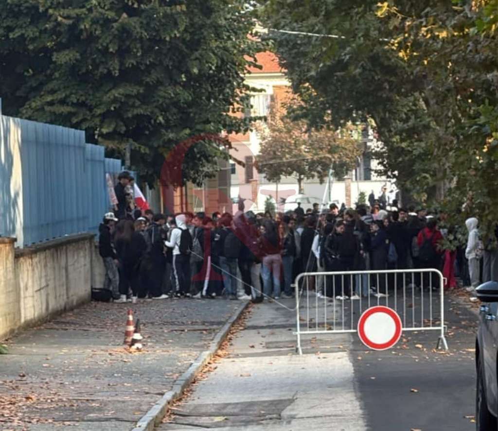 chivasso studenti in protesta