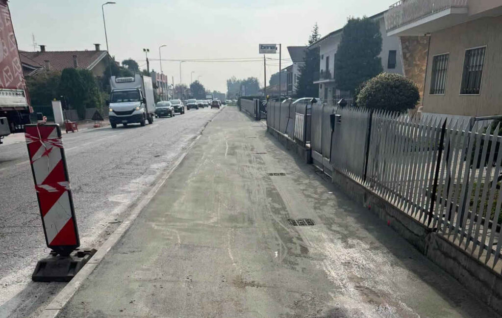 rivarolo canavese asfaltatura corso re arduino