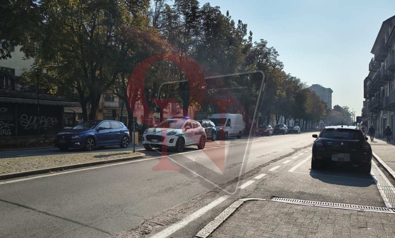 rivarolo canavese bicicletta urtata da auto in piazza chioratti