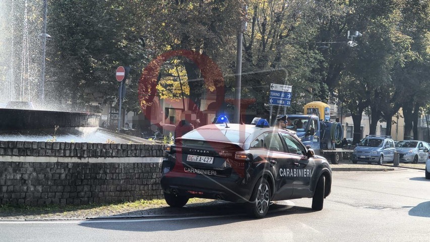 rivarolo canavese bicicletta urtata da auto in piazza chioratti