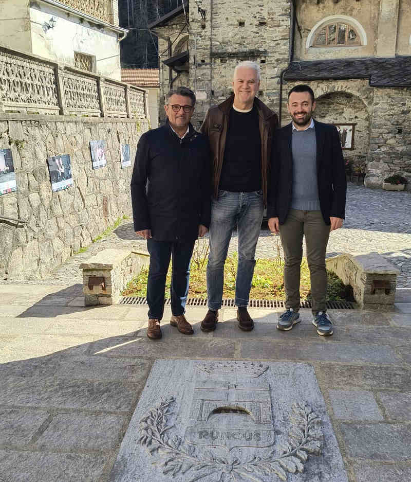 Ronco Canavese Zangrillo in visita